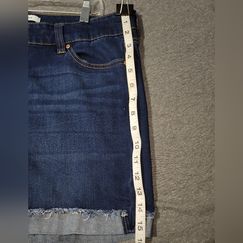 Celebrity Pink frayed shorts size 18 - Picture 3 of 5